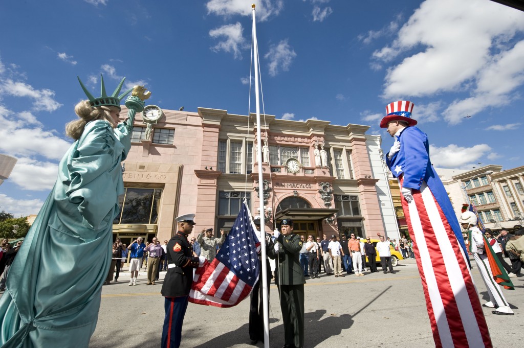 Behind The Thrills Universal Orlando to honor Veterans with parade