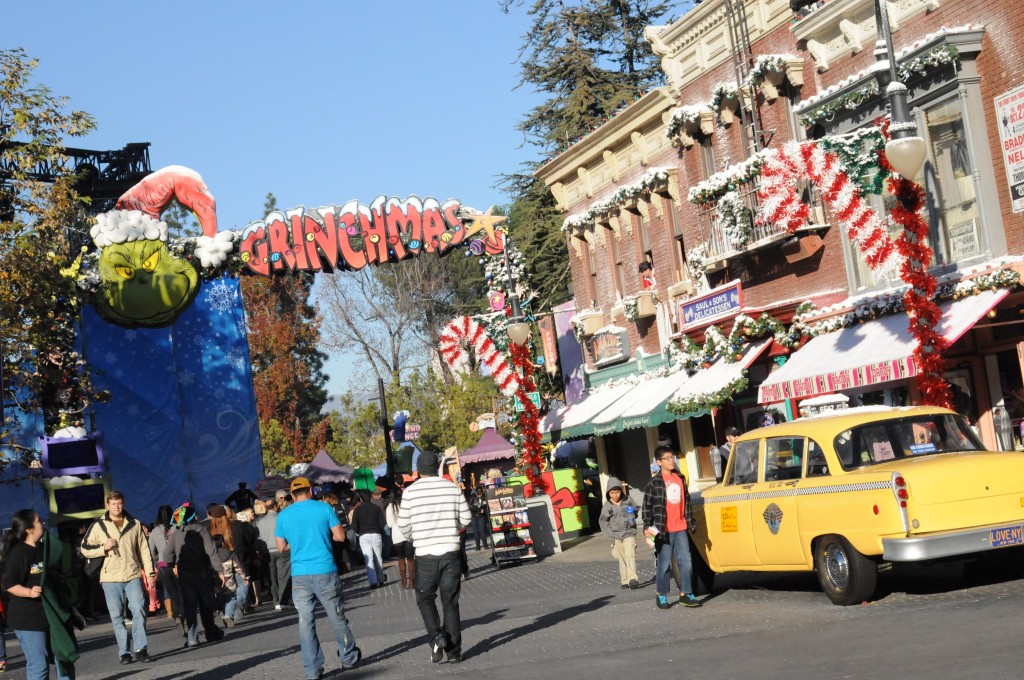 Behind The Thrills Grinchmas Shines Bright at Universal Studios