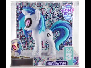 1370453376000-Hasbro-2013-SDCC-My-Little-Pony-packaging--1306051343_4_3_rx513_c680x510