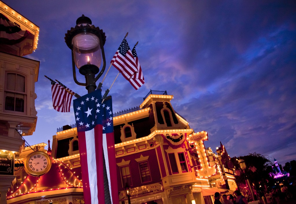 Disney Parks Celebrate a Star-Spangled July Fourth Ð All Week Long!