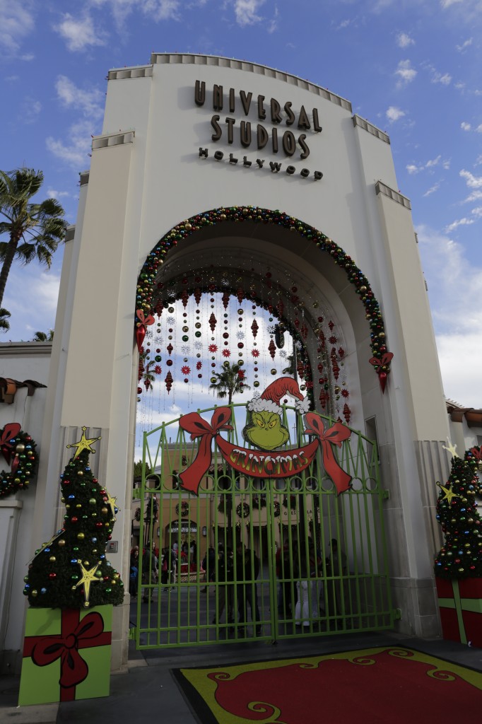 Universal Main Gate