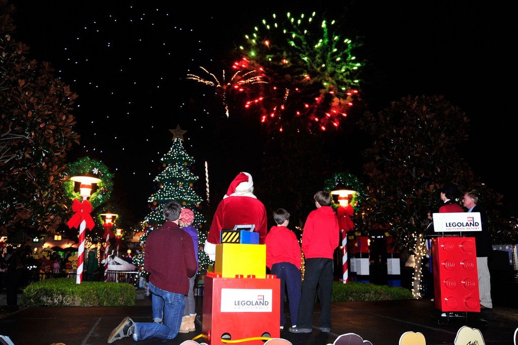 LEGOLAND California 2012 Holiday Tree Lighting Ceremony