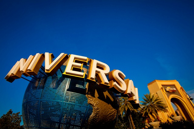 resources-digitalassets-Universal-Orlando-Globe-LR