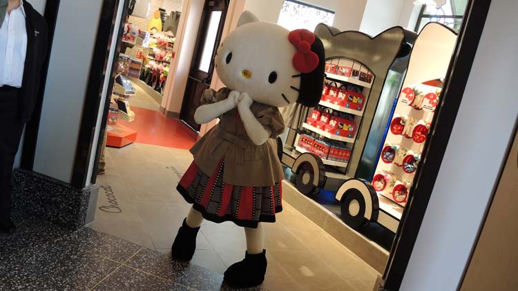 Sanrio's Newest Flagship Store Hello Kitty Hollywood