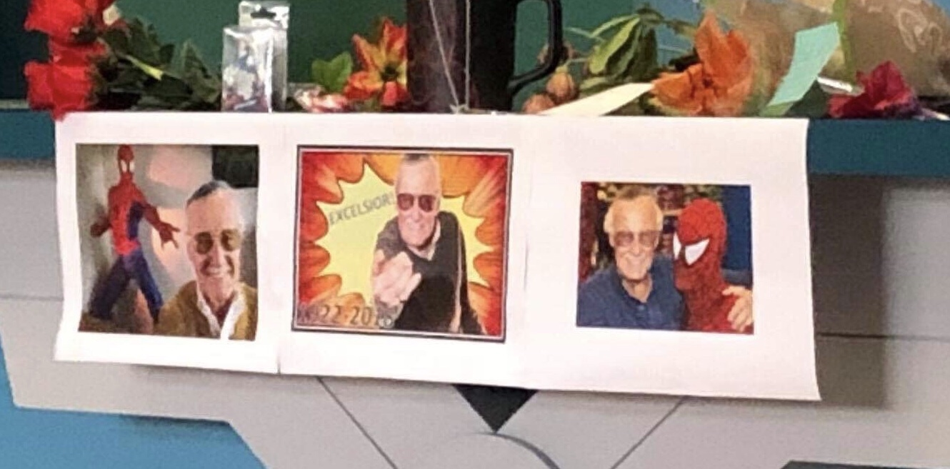 Behind The Thrills Tributes To Stan Lee Pop Up At Universal