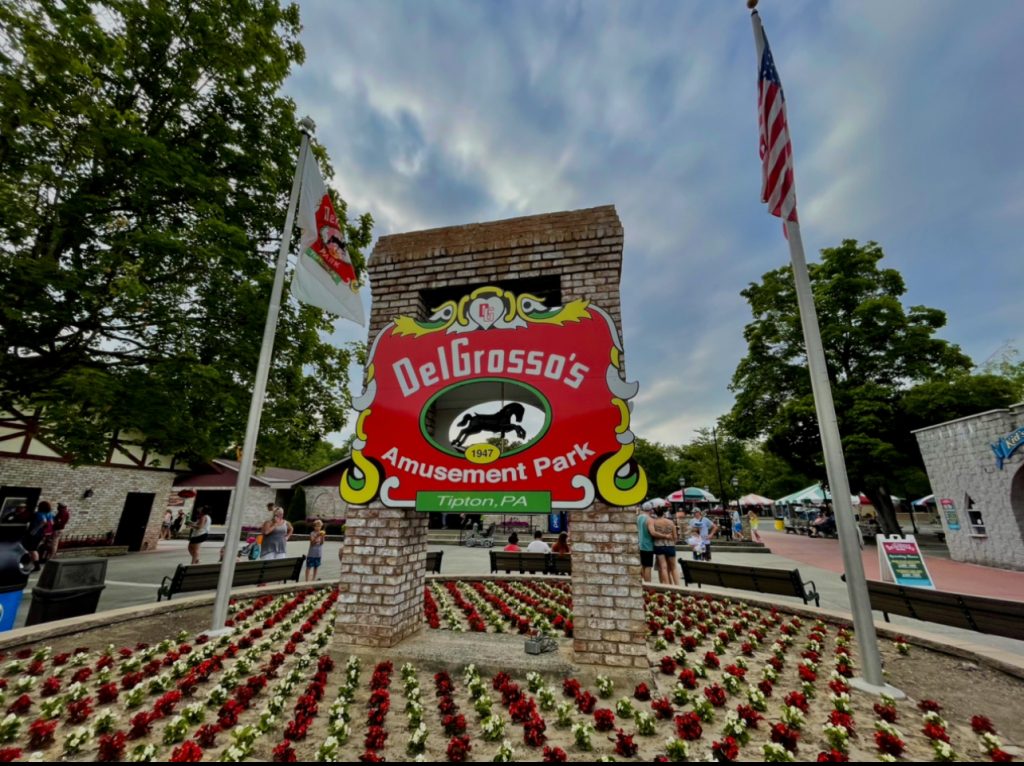 DelGrosso's Amusement Park & Laguna Splash Water Park in Tipton