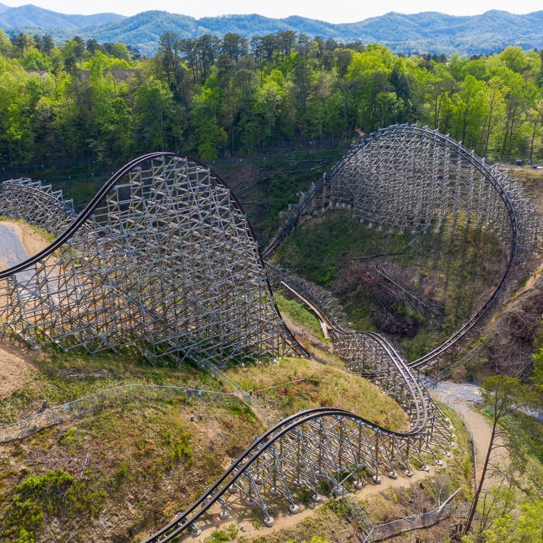 Behind The Thrills Dollywood Announces Reopening of Lightning Rod for